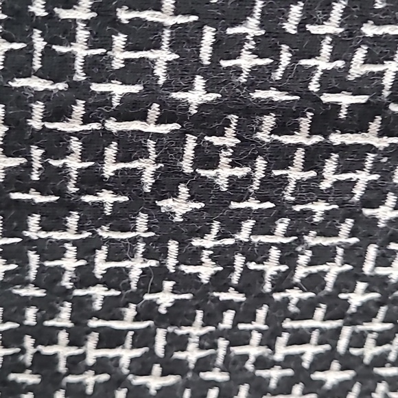 Max Studio B&W Print Shirt - Picture 4 of 10